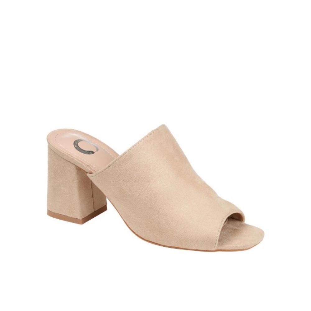 Women’s shoes  (Brand New )